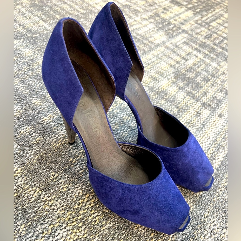 ✨ Acne Studios blue suede high heeled shoes